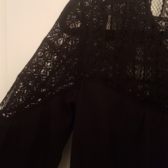 NWT Abercrombie & Fitch top - Picture 4 of 13